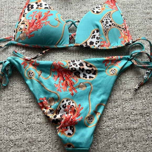 Antica Sartoria coral print bikini size M - Picture 6 of 6